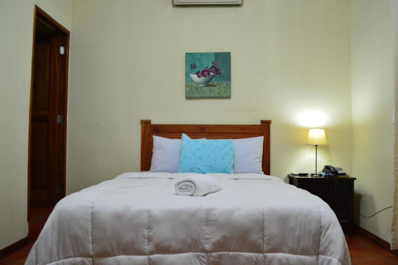 Antigua 3*